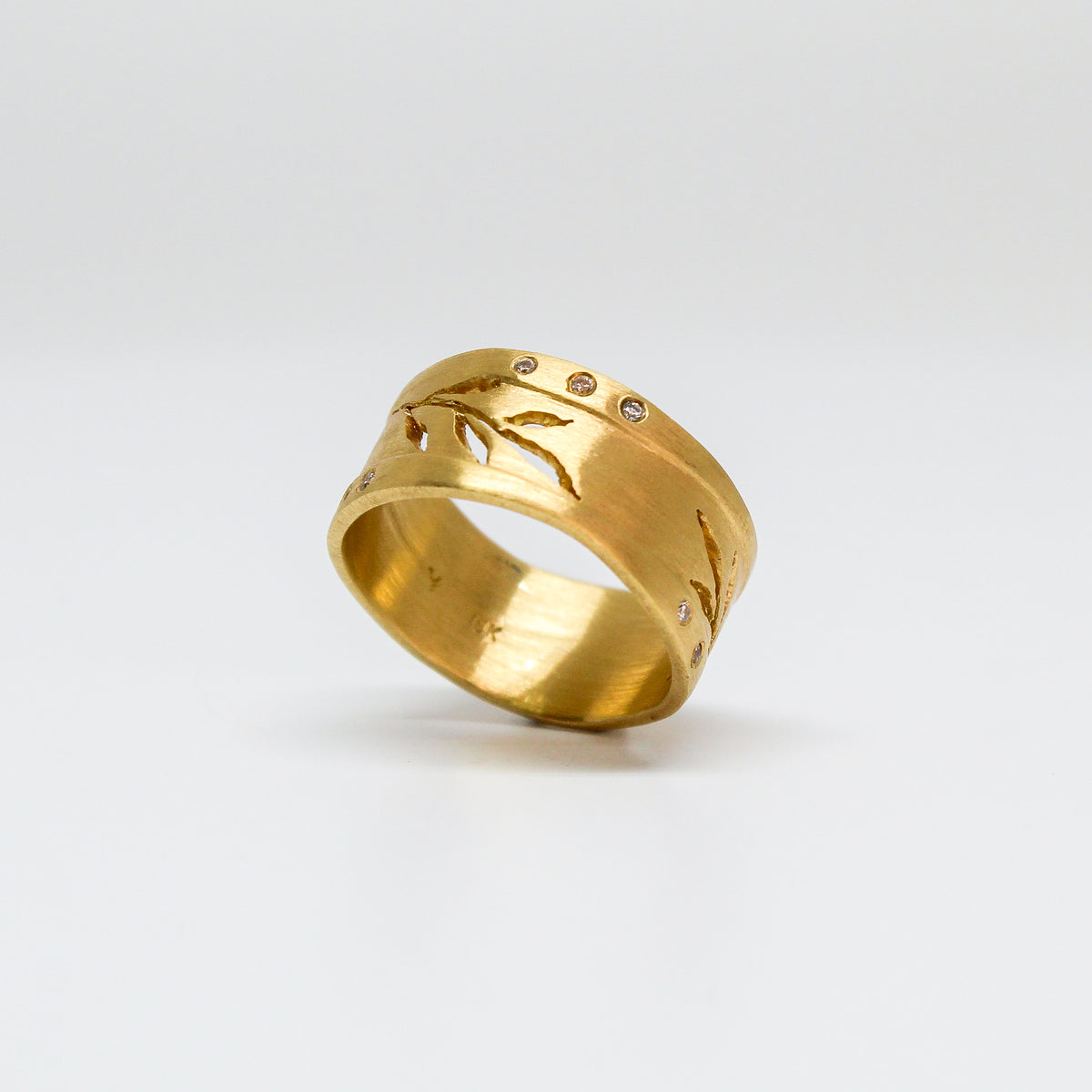 18k Gold Leaf Band by Yasuko Azuma at Fire Opal– Fire Opal Company