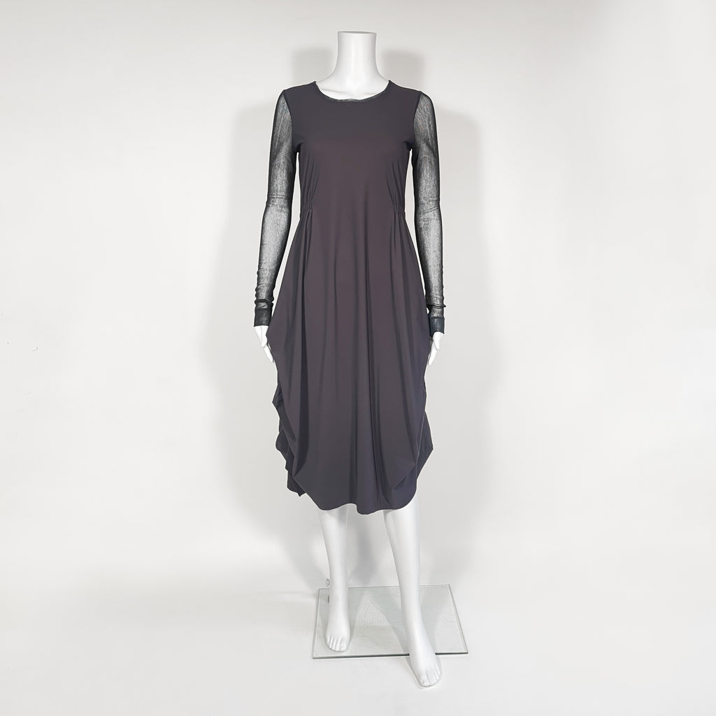 Venetian Dress in Jet Jersey by Porto Medium (2) / Mulberry